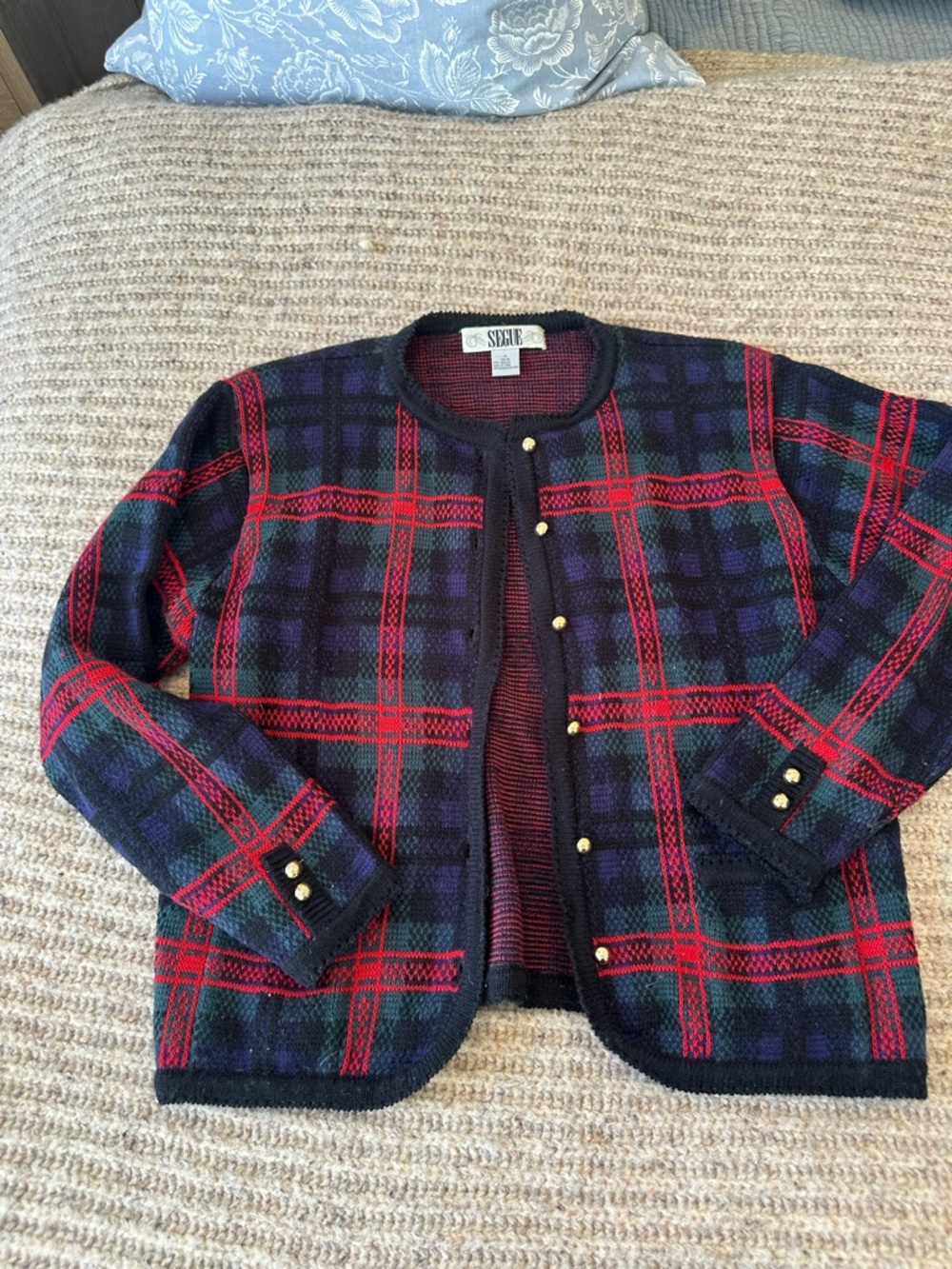 Sigrè Plaid Knit Cardigan in Red, Navy & Green